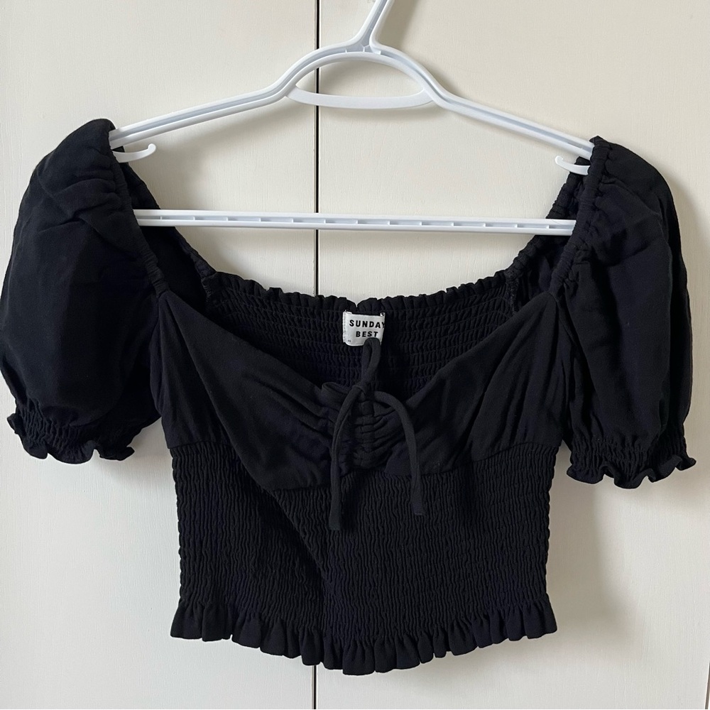 ARITZIA - Sunday Best TShirt Blouse
